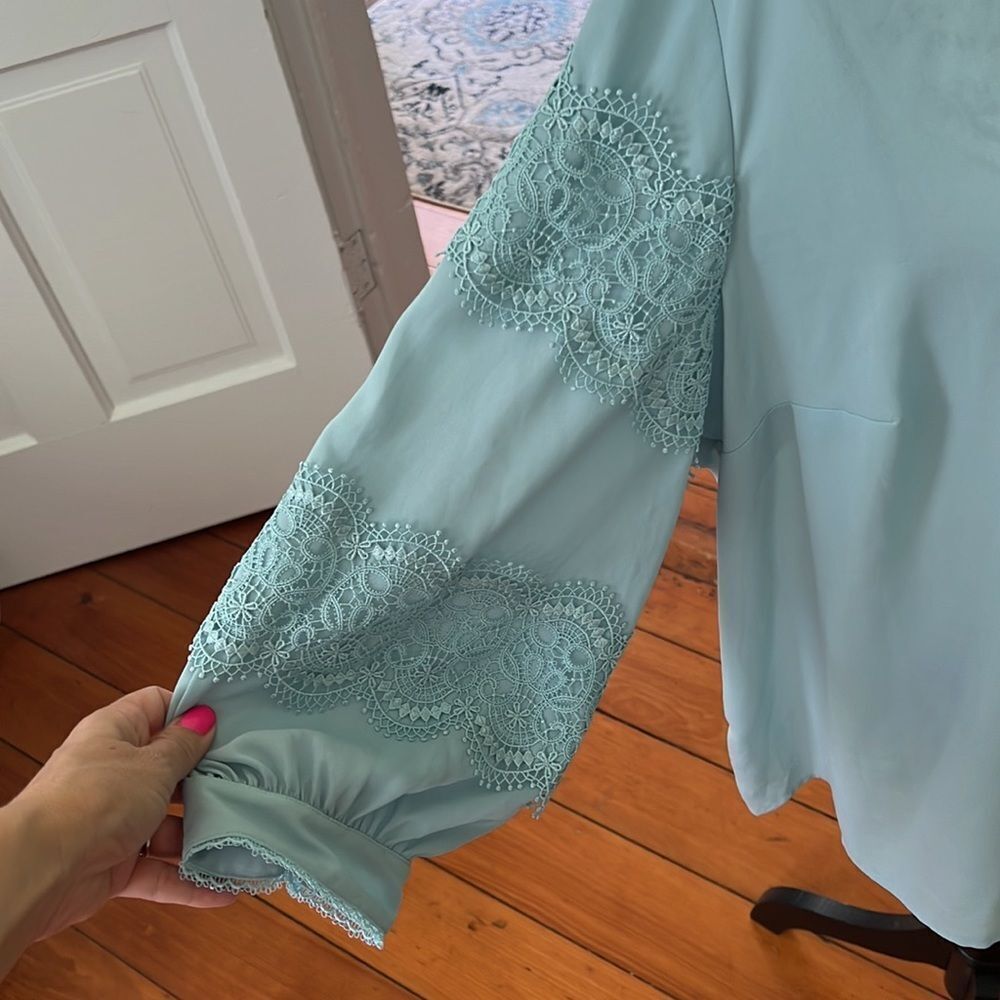 *Karl Lagerfeld* Paris Sz 1X Seafoam Green Embroidered Puff Sleeve Lace Tunic - Picture 3 of 11